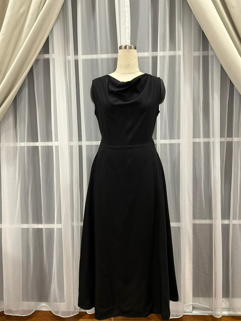 Sleeveless Long Dress with Draped Collar | ophelia